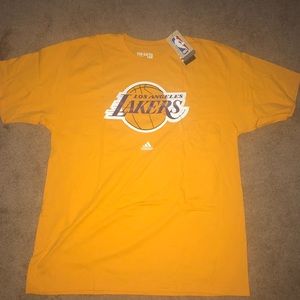LA Lakers Men’s T-Shirt.